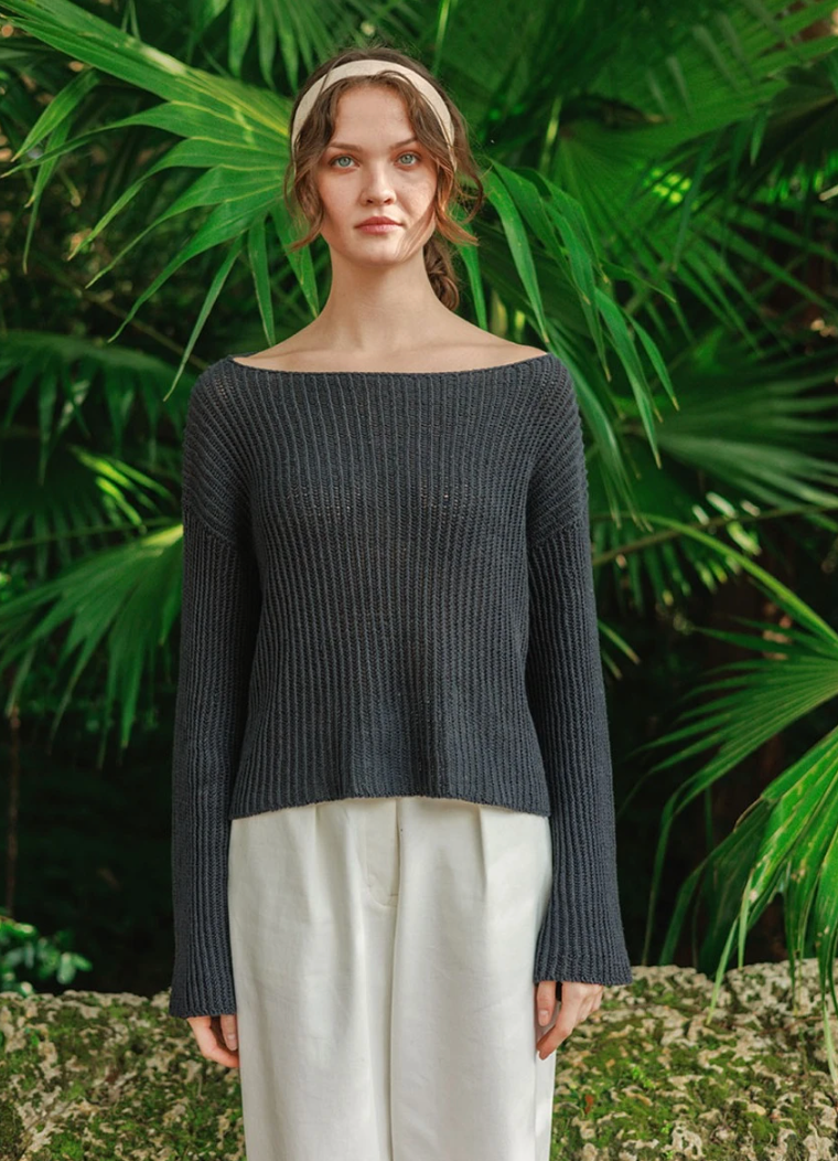 2404 No.05 Fenny Sweater