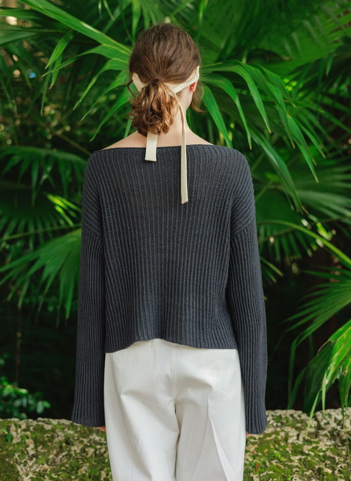2404 No.05 Fenny Sweater