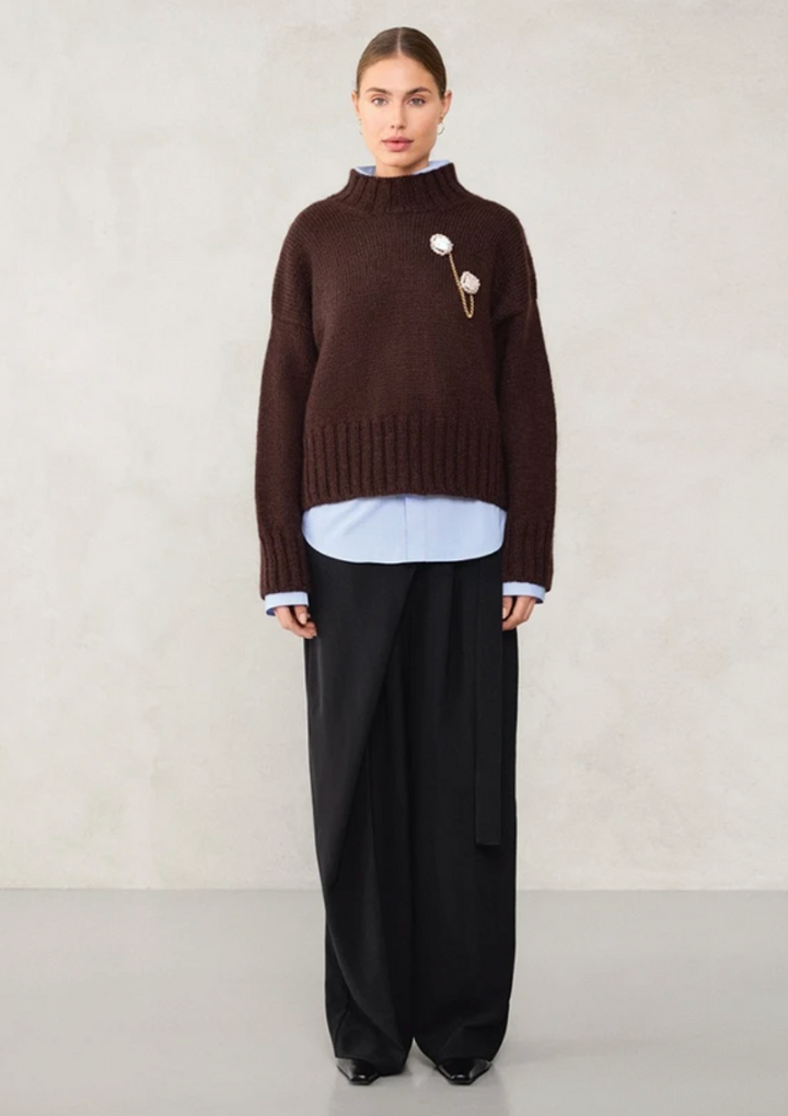 2507 No.05 Mindy Sweater