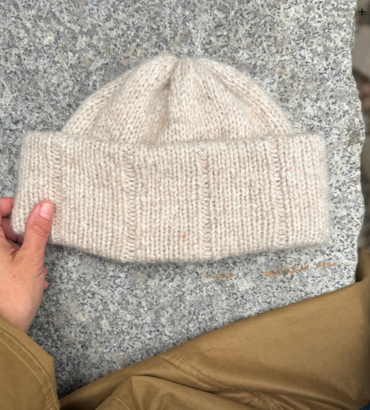 536 Heia Tweed Beanie キット