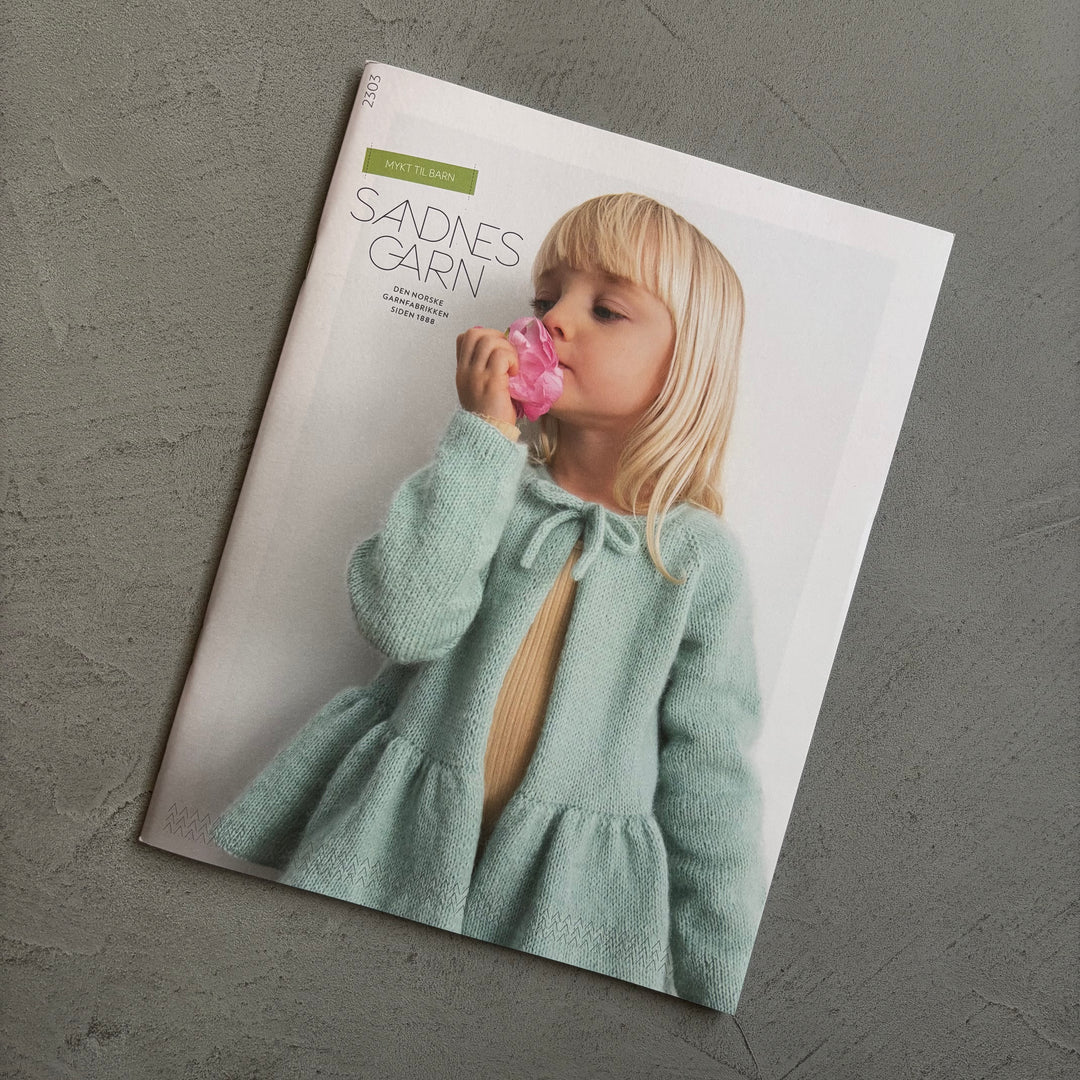 Hefte 2303 Soft Knit for Kids (10Patterns)