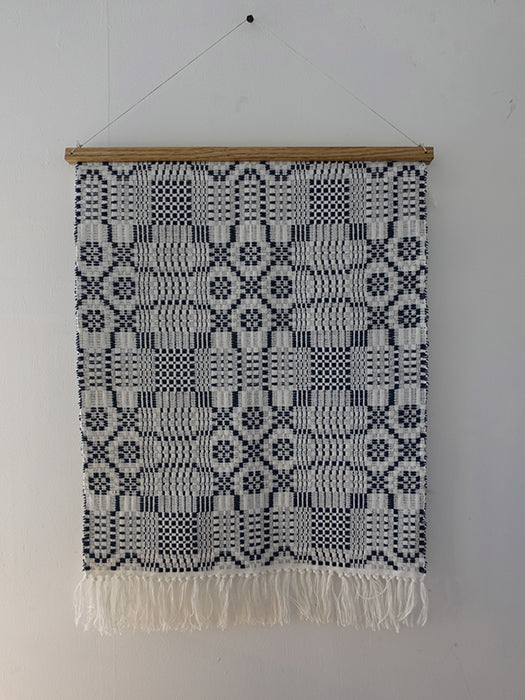 Tapestry Hanging (Screw Type)