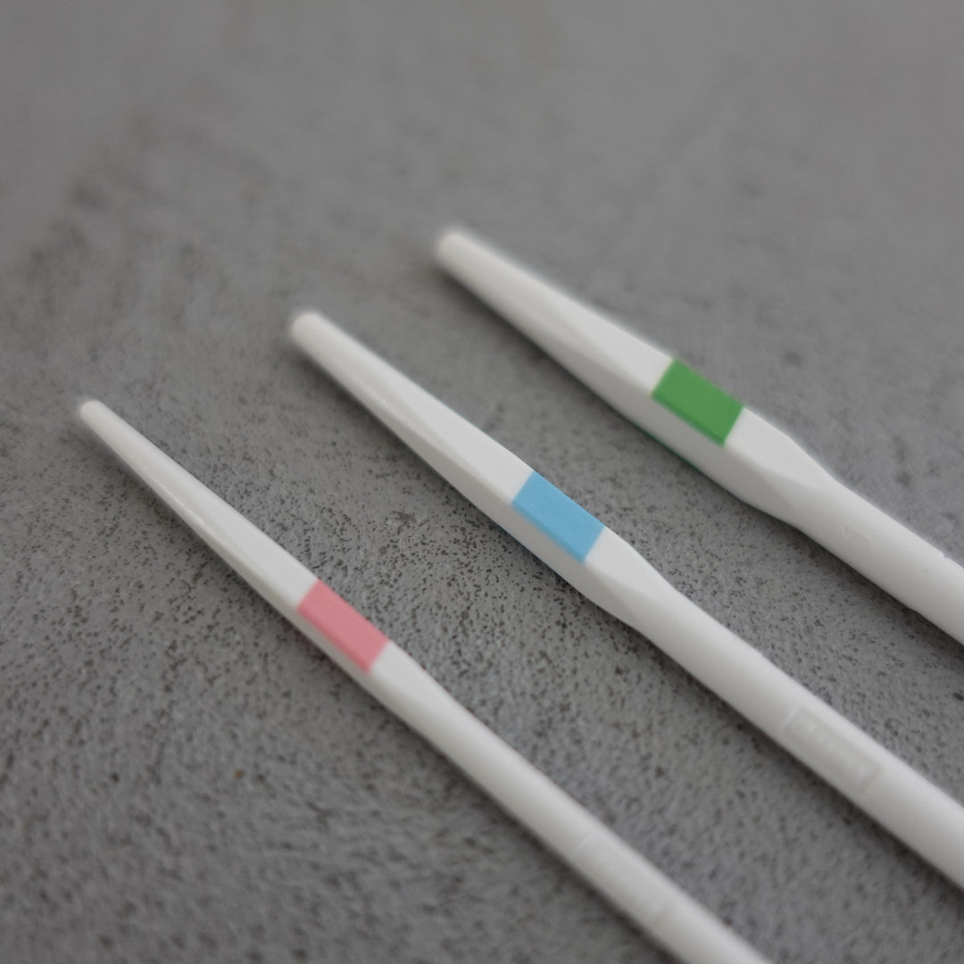 カラフルなわ編み針セット