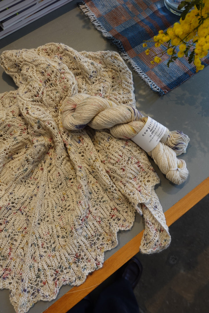 Merino Linen gradient hand-dyed