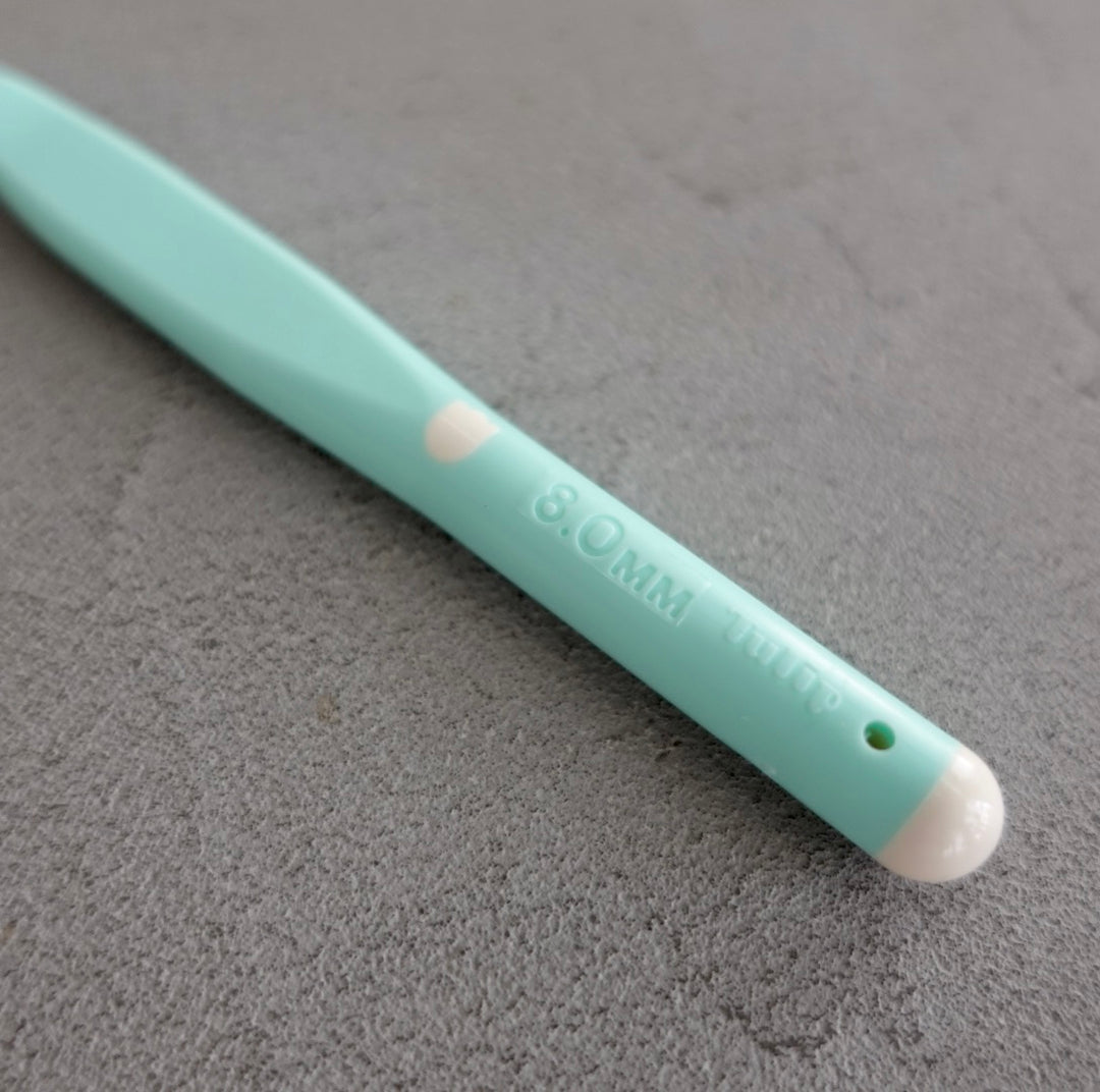 Etimo Grandhook Crochet Hook with Cushion Grip