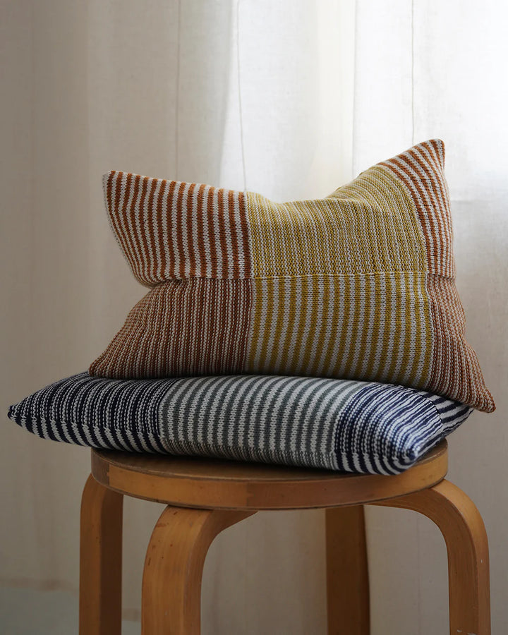 Pattern : Anholt Knit Cushion