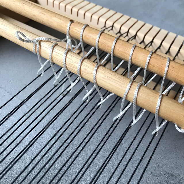 Weaving Loom Heddle / 手織り木枠 綜絖 (M)